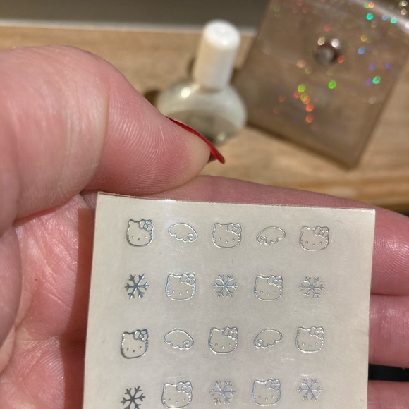 Hello Kitty Retro 1999 - Picture 3 of 3